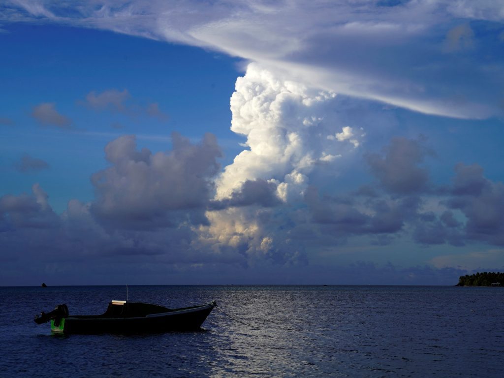 A new island rises in the Pacific Ocean after an underwater volcanic eruption |  volcano news