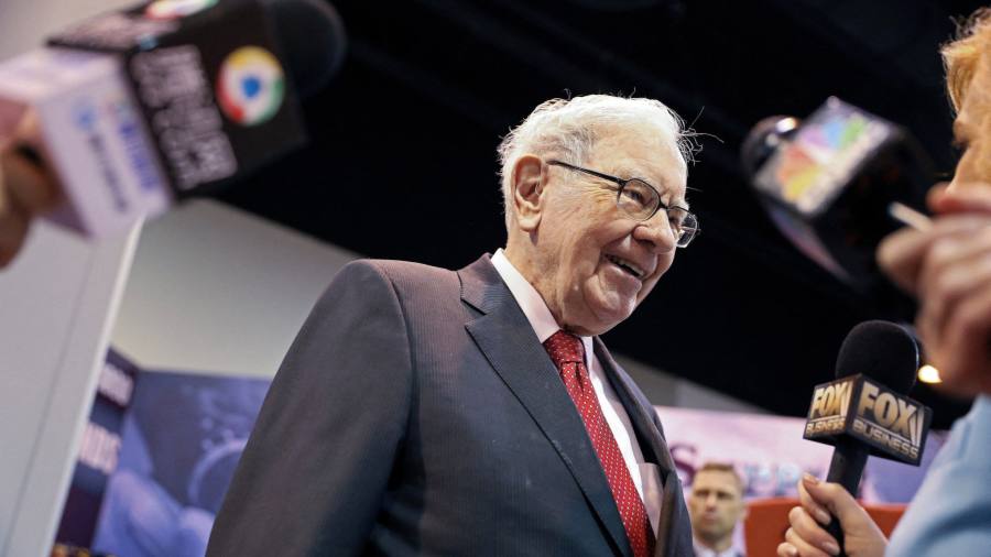 Interest rate hike boosts Warren Buffett’s Berkshire Hathaway results